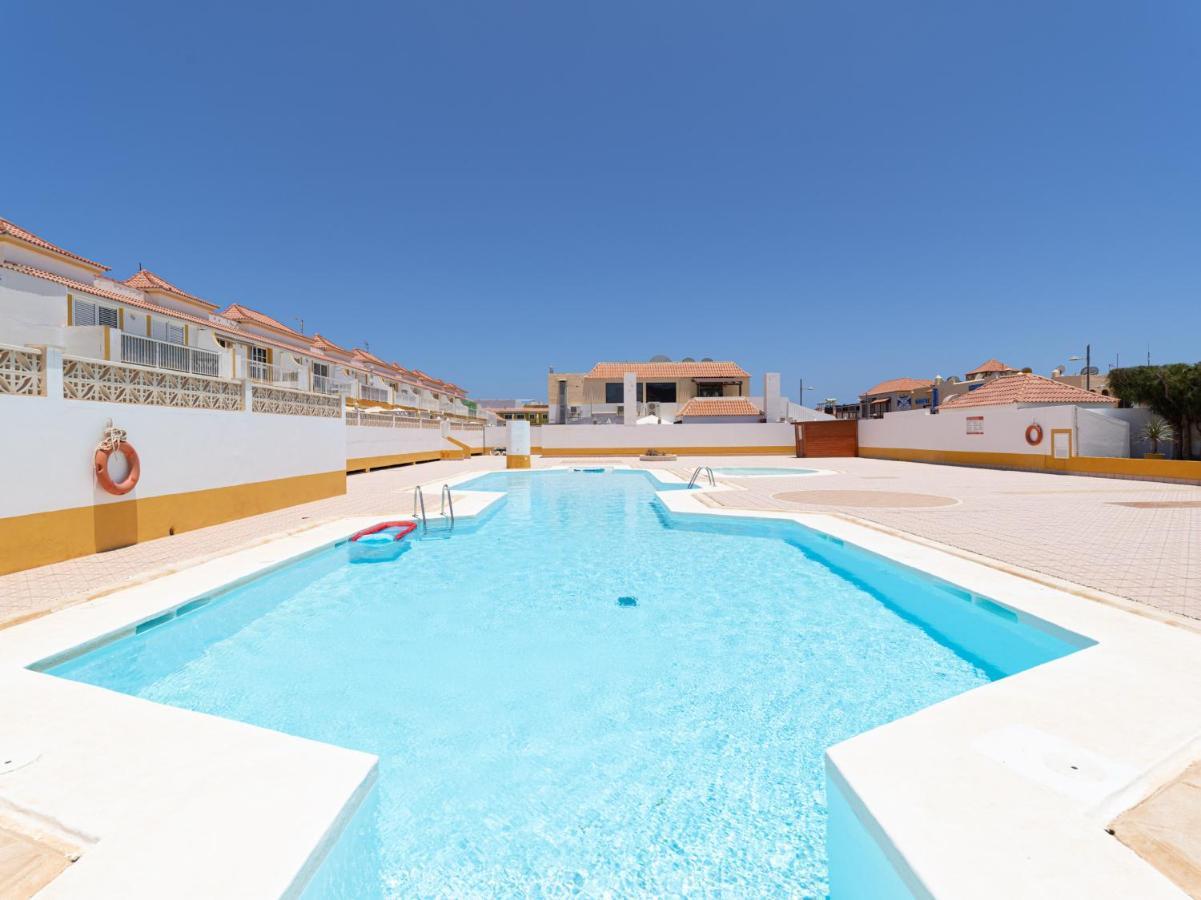 Homeforguest Two Bedroom Apartment With Pool And Terrace กาเลตาเดฟุสเต ภายนอก รูปภาพ