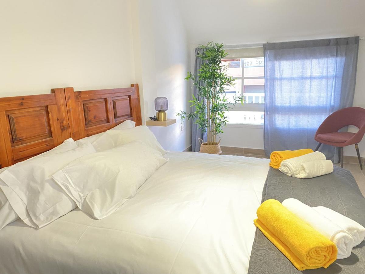Homeforguest Two Bedroom Apartment With Pool And Terrace กาเลตาเดฟุสเต ภายนอก รูปภาพ