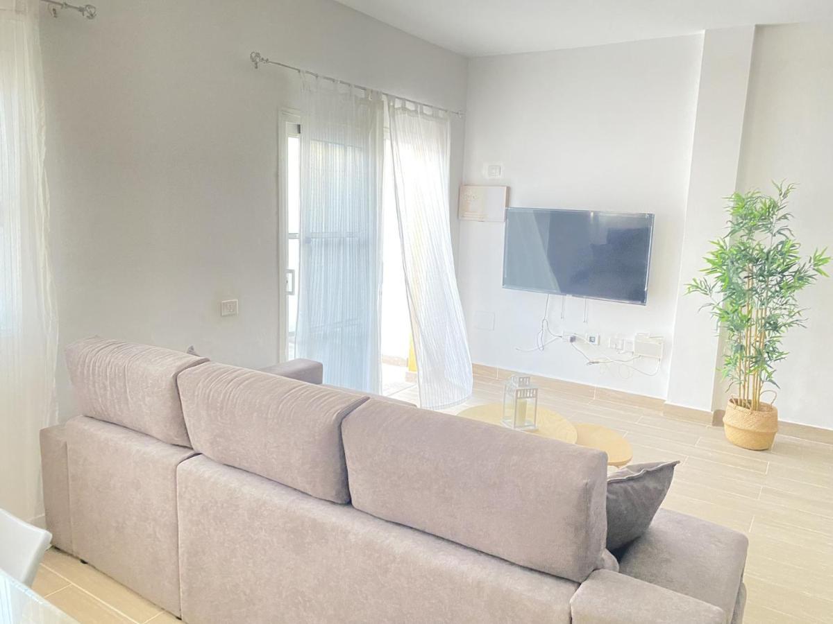 Homeforguest Two Bedroom Apartment With Pool And Terrace กาเลตาเดฟุสเต ภายนอก รูปภาพ