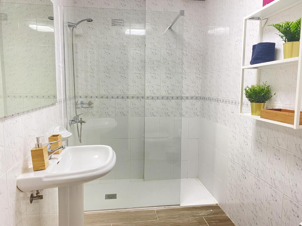 Homeforguest Two Bedroom Apartment With Pool And Terrace กาเลตาเดฟุสเต ภายนอก รูปภาพ